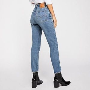 Levi’s Wedgie Jeans
